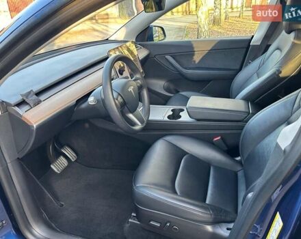 Синий Тесла Model Y, объемом двигателя 0 л и пробегом 62 тыс. км за 25800 $, фото 12 на Automoto.ua