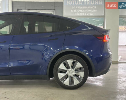 Синий Тесла Model Y, объемом двигателя 0 л и пробегом 122 тыс. км за 27500 $, фото 18 на Automoto.ua