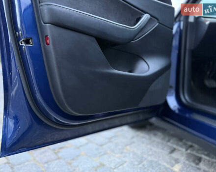 Тесла Model Y 2021 в Харькове на Automoto.ua Синий Тесла Model Y, объемом двигателя 0 л и пробегом 113 тыс. км за 21200 $, фото 38 на Automoto.ua