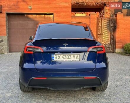 Синий Тесла Model Y, объемом двигателя 0 л и пробегом 90 тыс. км за 22300 $, фото 11 на Automoto.ua