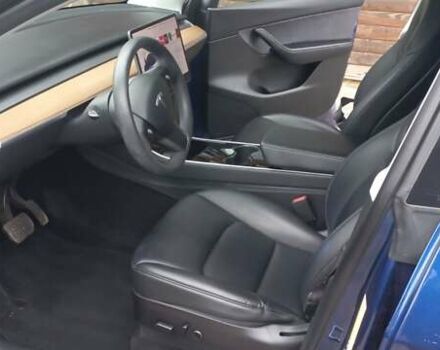 Синий Тесла Model Y, объемом двигателя 0 л и пробегом 74 тыс. км за 26500 $, фото 6 на Automoto.ua