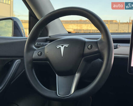 Синий Тесла Model Y, объемом двигателя 0 л и пробегом 155 тыс. км за 22500 $, фото 47 на Automoto.ua