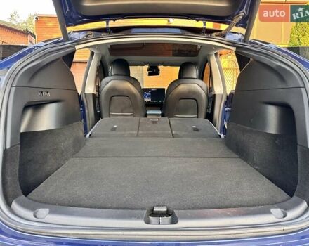 Синий Тесла Model Y, объемом двигателя 0 л и пробегом 90 тыс. км за 22300 $, фото 20 на Automoto.ua