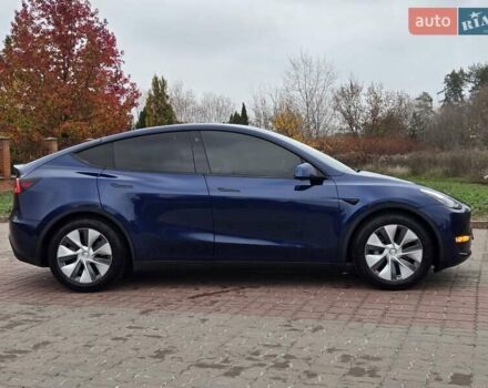 Синий Тесла Model Y, объемом двигателя 0 л и пробегом 99 тыс. км за 25500 $, фото 8 на Automoto.ua