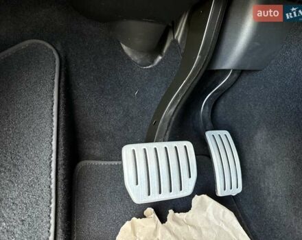 Синий Тесла Model Y, объемом двигателя 0 л и пробегом 86 тыс. км за 25900 $, фото 86 на Automoto.ua