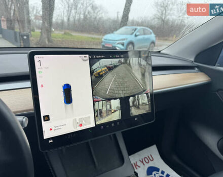 Синій Тесла Model Y, об'ємом двигуна 0 л та пробігом 44 тис. км за 23500 $, фото 20 на Automoto.ua
