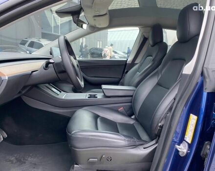 Синій Тесла Model Y, об'ємом двигуна 0 л та пробігом 91 тис. км за 25990 $, фото 9 на Automoto.ua