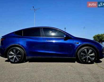 Синий Тесла Model Y, объемом двигателя 0 л и пробегом 53 тыс. км за 23500 $, фото 11 на Automoto.ua