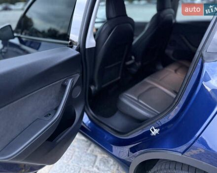 Тесла Model Y 2021 в Харькове на Automoto.ua Синий Тесла Model Y, объемом двигателя 0 л и пробегом 113 тыс. км за 21200 $, фото 56 на Automoto.ua