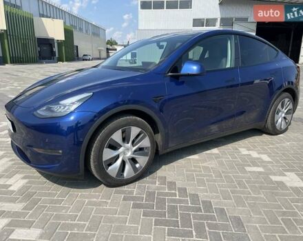 Синий Тесла Model Y, объемом двигателя 0 л и пробегом 61 тыс. км за 26500 $, фото 4 на Automoto.ua