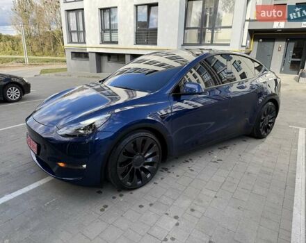 Синий Тесла Model Y, объемом двигателя 0 л и пробегом 86 тыс. км за 25900 $, фото 1 на Automoto.ua