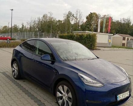 Синий Тесла Model Y, объемом двигателя 0 л и пробегом 50 тыс. км за 26500 $, фото 2 на Automoto.ua