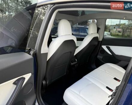 Синий Тесла Model Y, объемом двигателя 0 л и пробегом 86 тыс. км за 25900 $, фото 87 на Automoto.ua