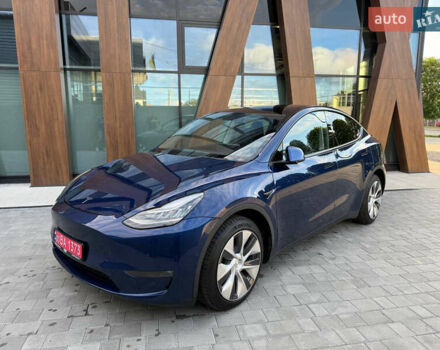 Синий Тесла Model Y, объемом двигателя 0 л и пробегом 160 тыс. км за 19000 $, фото 1 на Automoto.ua