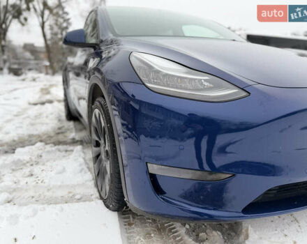 Синий Тесла Model Y, объемом двигателя 0 л и пробегом 63 тыс. км за 27000 $, фото 3 на Automoto.ua