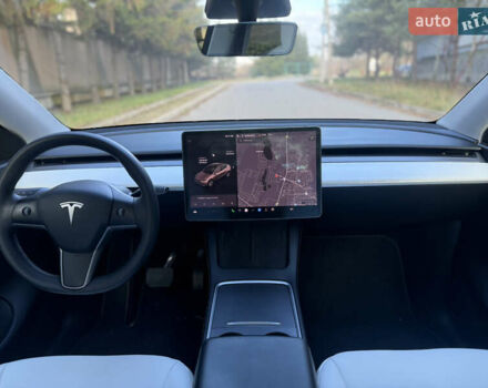 Синий Тесла Model Y, объемом двигателя 0 л и пробегом 97 тыс. км за 26500 $, фото 26 на Automoto.ua