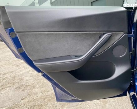 Синій Тесла Model Y, об'ємом двигуна 0 л та пробігом 91 тис. км за 25990 $, фото 12 на Automoto.ua