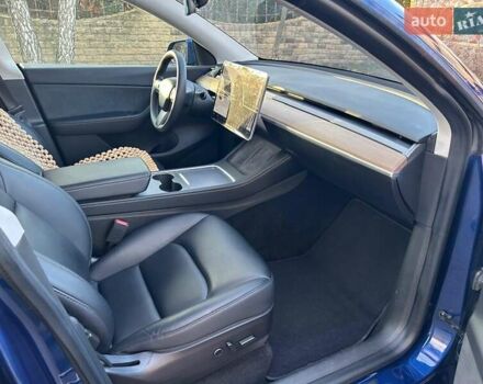 Синий Тесла Model Y, объемом двигателя 0 л и пробегом 62 тыс. км за 25800 $, фото 10 на Automoto.ua
