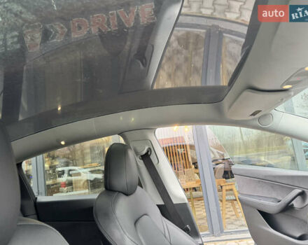 Синій Тесла Model Y, об'ємом двигуна 0 л та пробігом 44 тис. км за 23500 $, фото 22 на Automoto.ua