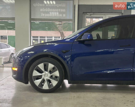 Синий Тесла Model Y, объемом двигателя 0 л и пробегом 122 тыс. км за 27500 $, фото 17 на Automoto.ua