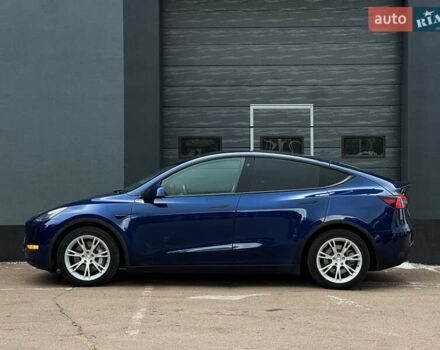 Синий Тесла Model Y, объемом двигателя 0 л и пробегом 66 тыс. км за 25500 $, фото 5 на Automoto.ua