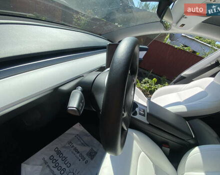 Синій Тесла Model Y, об'ємом двигуна 0 л та пробігом 61 тис. км за 22500 $, фото 20 на Automoto.ua