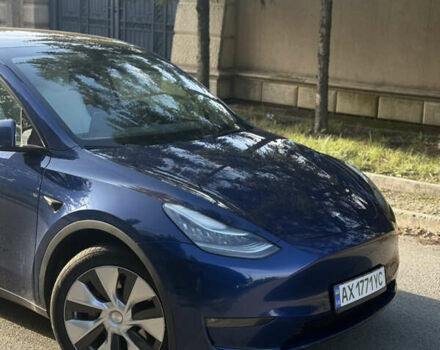 Синий Тесла Model Y, объемом двигателя 0 л и пробегом 97 тыс. км за 26500 $, фото 1 на Automoto.ua