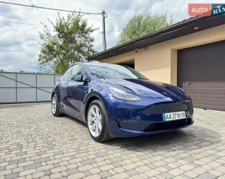Синий Тесла Model Y, объемом двигателя 0 л и пробегом 57 тыс. км за 24300 $, фото 1 на Automoto.ua