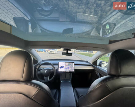 Синий Тесла Model Y, объемом двигателя 0 л и пробегом 155 тыс. км за 22500 $, фото 45 на Automoto.ua
