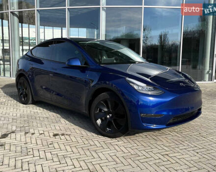Синий Тесла Model Y, объемом двигателя 0 л и пробегом 35 тыс. км за 30100 $, фото 2 на Automoto.ua