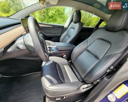 Синий Тесла Model Y, объемом двигателя 0 л и пробегом 37 тыс. км за 25500 $, фото 23 на Automoto.ua
