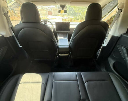 Синий Тесла Model Y, объемом двигателя 0 л и пробегом 137 тыс. км за 25000 $, фото 10 на Automoto.ua