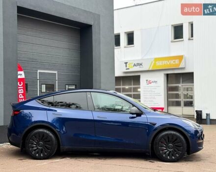 Синий Тесла Model Y, объемом двигателя 0 л и пробегом 40 тыс. км за 29999 $, фото 10 на Automoto.ua