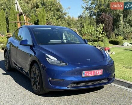 Синий Тесла Model Y, объемом двигателя 0 л и пробегом 80 тыс. км за 25300 $, фото 43 на Automoto.ua