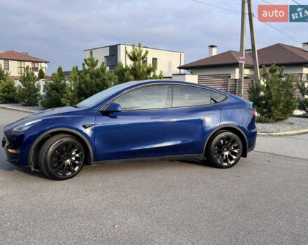 Синий Тесла Model Y, объемом двигателя 0 л и пробегом 52 тыс. км за 30900 $, фото 15 на Automoto.ua