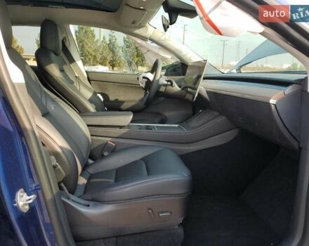 Синий Тесла Model Y, объемом двигателя 0 л и пробегом 52 тыс. км за 24990 $, фото 8 на Automoto.ua