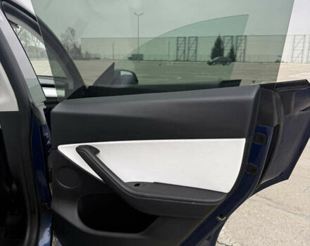 Синій Тесла Model Y, об'ємом двигуна 0 л та пробігом 68 тис. км за 25700 $, фото 21 на Automoto.ua