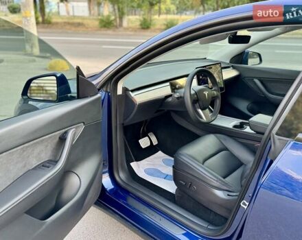 Синій Тесла Model Y, об'ємом двигуна 0 л та пробігом 58 тис. км за 27800 $, фото 19 на Automoto.ua