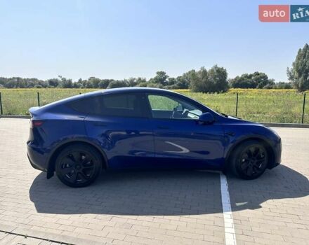 Синій Тесла Model Y, об'ємом двигуна 0 л та пробігом 48 тис. км за 26700 $, фото 5 на Automoto.ua