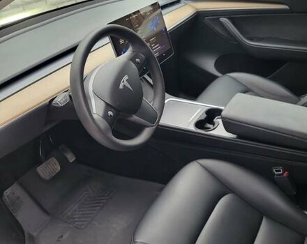 Синий Тесла Model Y, объемом двигателя 0 л и пробегом 63 тыс. км за 26500 $, фото 8 на Automoto.ua
