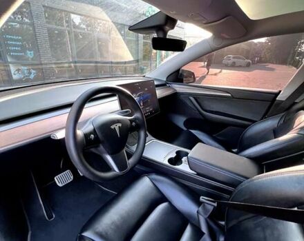Синий Тесла Model Y, объемом двигателя 0 л и пробегом 42 тыс. км за 25900 $, фото 10 на Automoto.ua