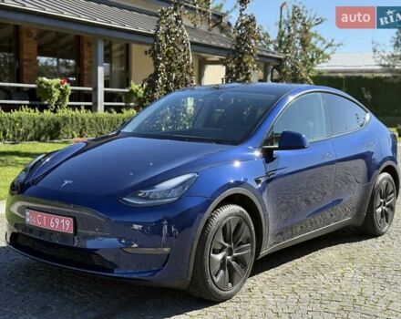 Синий Тесла Model Y, объемом двигателя 0 л и пробегом 80 тыс. км за 25300 $, фото 59 на Automoto.ua