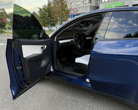 Синій Тесла Model Y, об'ємом двигуна 0 л та пробігом 75 тис. км за 25500 $, фото 8 на Automoto.ua