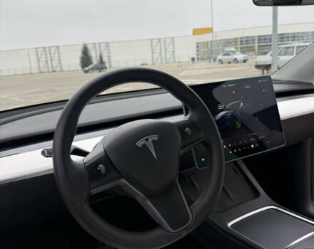 Синій Тесла Model Y, об'ємом двигуна 0 л та пробігом 68 тис. км за 25700 $, фото 25 на Automoto.ua