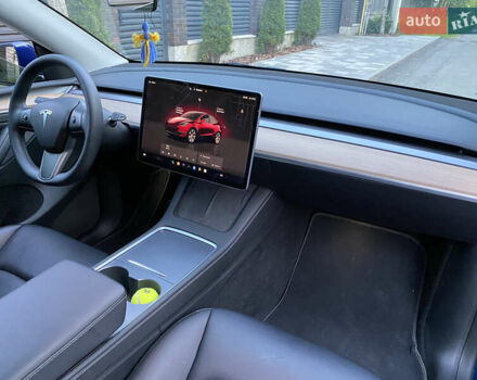 Синий Тесла Model Y, объемом двигателя 0 л и пробегом 54 тыс. км за 26800 $, фото 23 на Automoto.ua