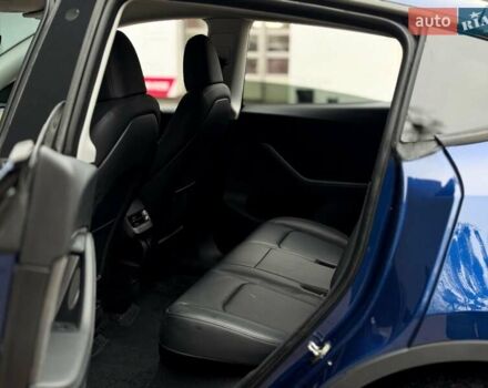 Синий Тесла Model Y, объемом двигателя 0 л и пробегом 40 тыс. км за 29999 $, фото 14 на Automoto.ua
