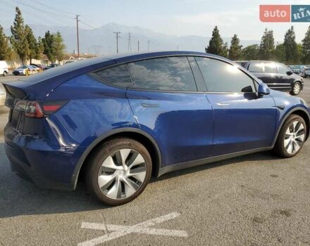Синий Тесла Model Y, объемом двигателя 0 л и пробегом 52 тыс. км за 24990 $, фото 4 на Automoto.ua