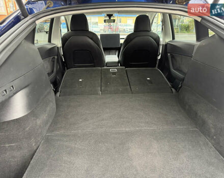 Синий Тесла Model Y, объемом двигателя 0 л и пробегом 120 тыс. км за 24500 $, фото 26 на Automoto.ua