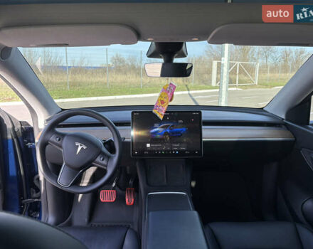 Синій Тесла Model Y, об'ємом двигуна 0 л та пробігом 76 тис. км за 27000 $, фото 9 на Automoto.ua