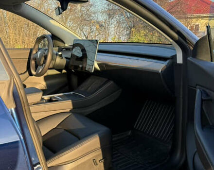 Синій Тесла Model Y, об'ємом двигуна 0 л та пробігом 18 тис. км за 26000 $, фото 3 на Automoto.ua